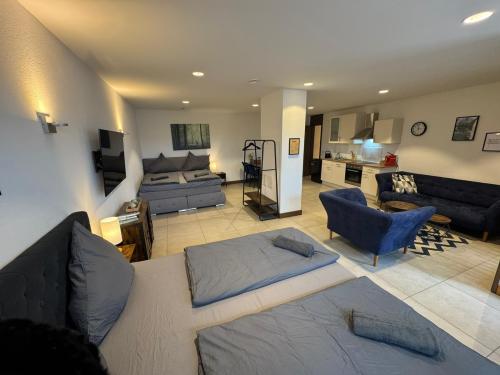 whatsapp_image_2025-11-28_at_15