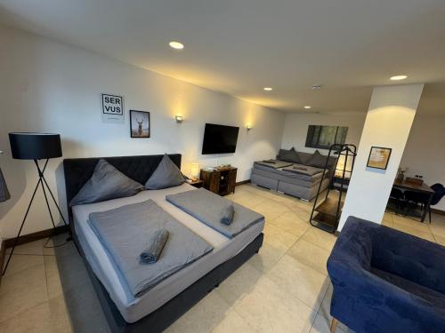 whatsapp_image_2025-11-28_at_15